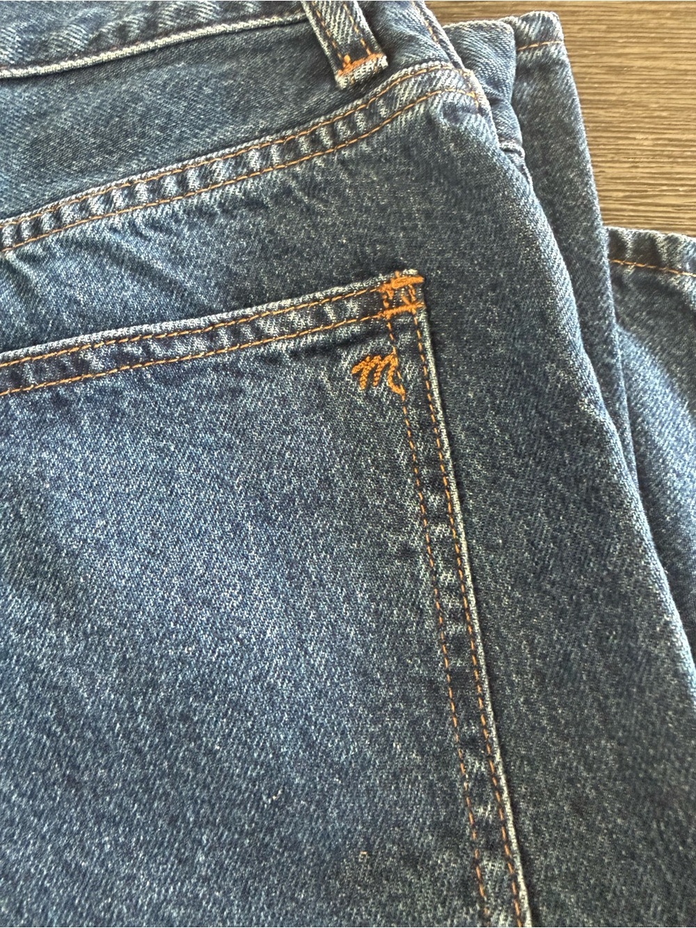 Madewell Bermuda Jean Shorts in Deardorff Wash - Picture 10 of 11